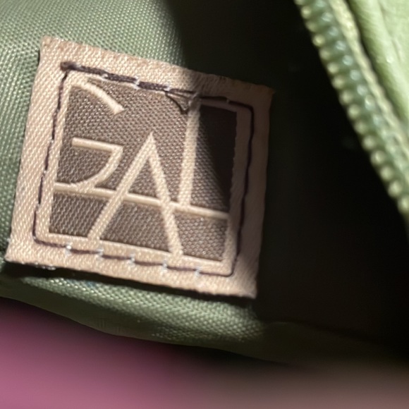 GREAT AMERICAN LEATHER avocado shoulder/crossbody bag - Picture 9 of 11